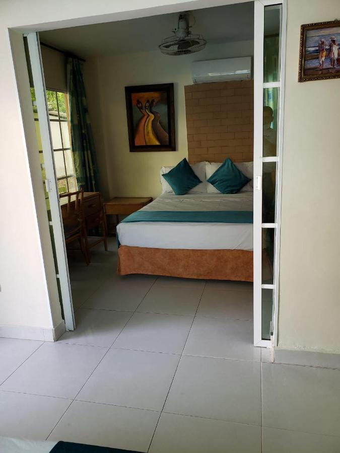 Hospedaje Villa Naloy Santa Marta  Ngoại thất bức ảnh