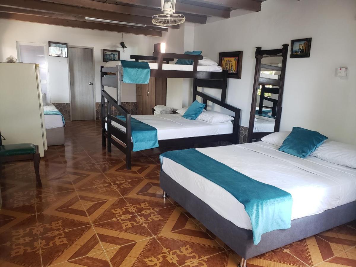 Hospedaje Villa Naloy Santa Marta  Ngoại thất bức ảnh